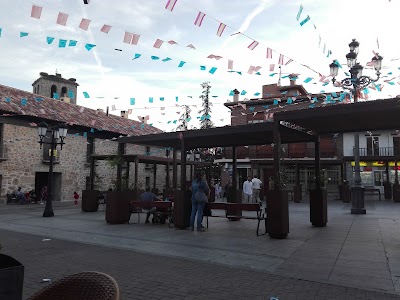 Photos of Ayuntamiento De Manzanares El Real