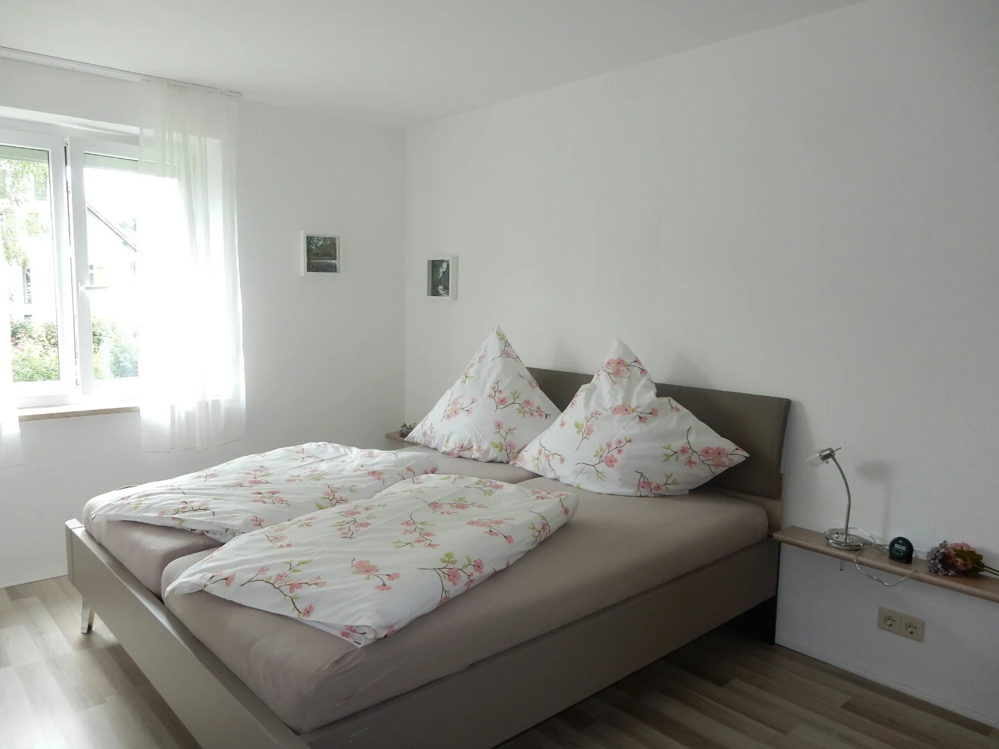 Ferienwohnung Familie Stiefel 🌺 mit Garage & AusZeit Card Gastgeber, Allergiker geeignet, LGS 2024, zentrumsnah