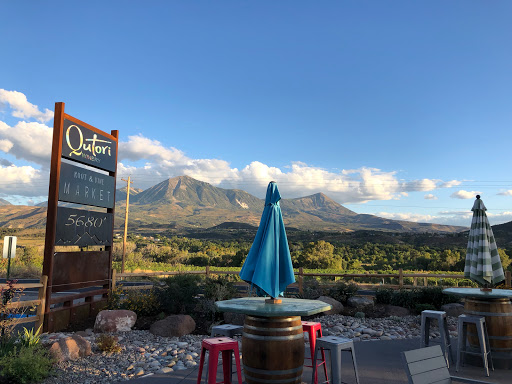 Qutori Winery Gallery - United States