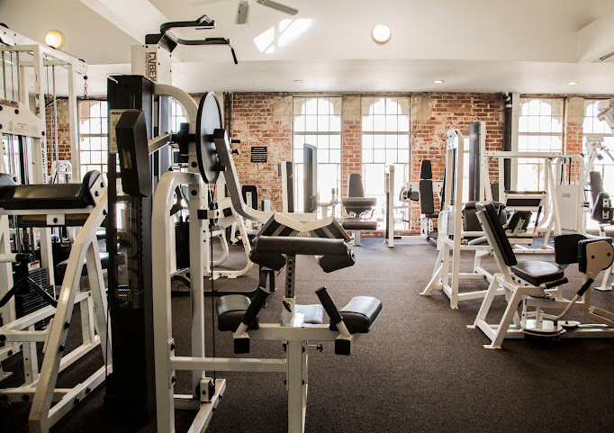 Easton Gym Co by null