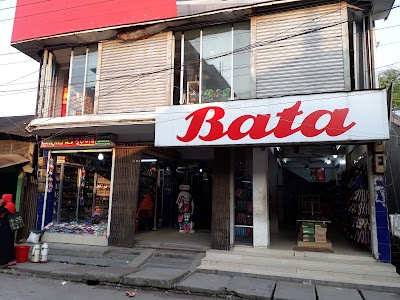 Photos of Bata Show Room