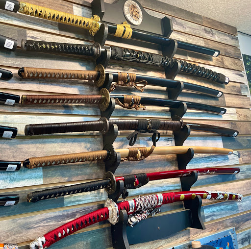 Bear Mountain Outfitters, Manly Toys And Hobbies - Thumbnail