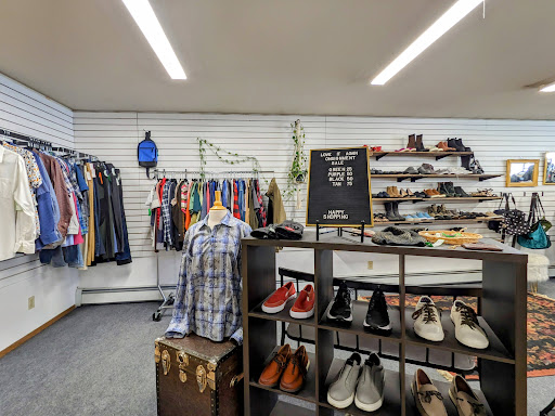 Love It Again Consignment - Visual