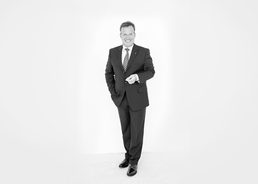 Dr. Dirk Sütterlin - Visual