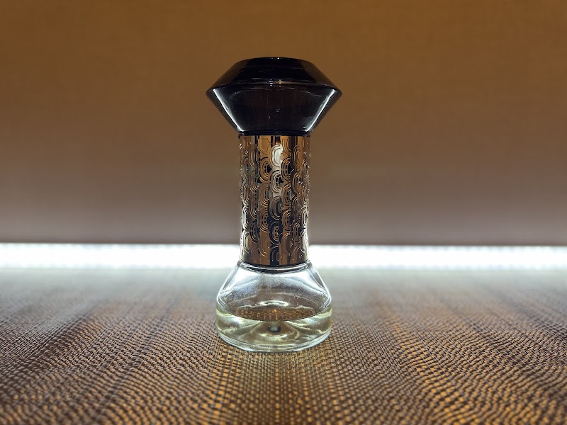 Beauty Salon Lumieru (ルミエール)