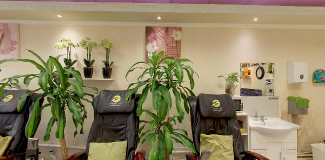 A-One Nail & Spa