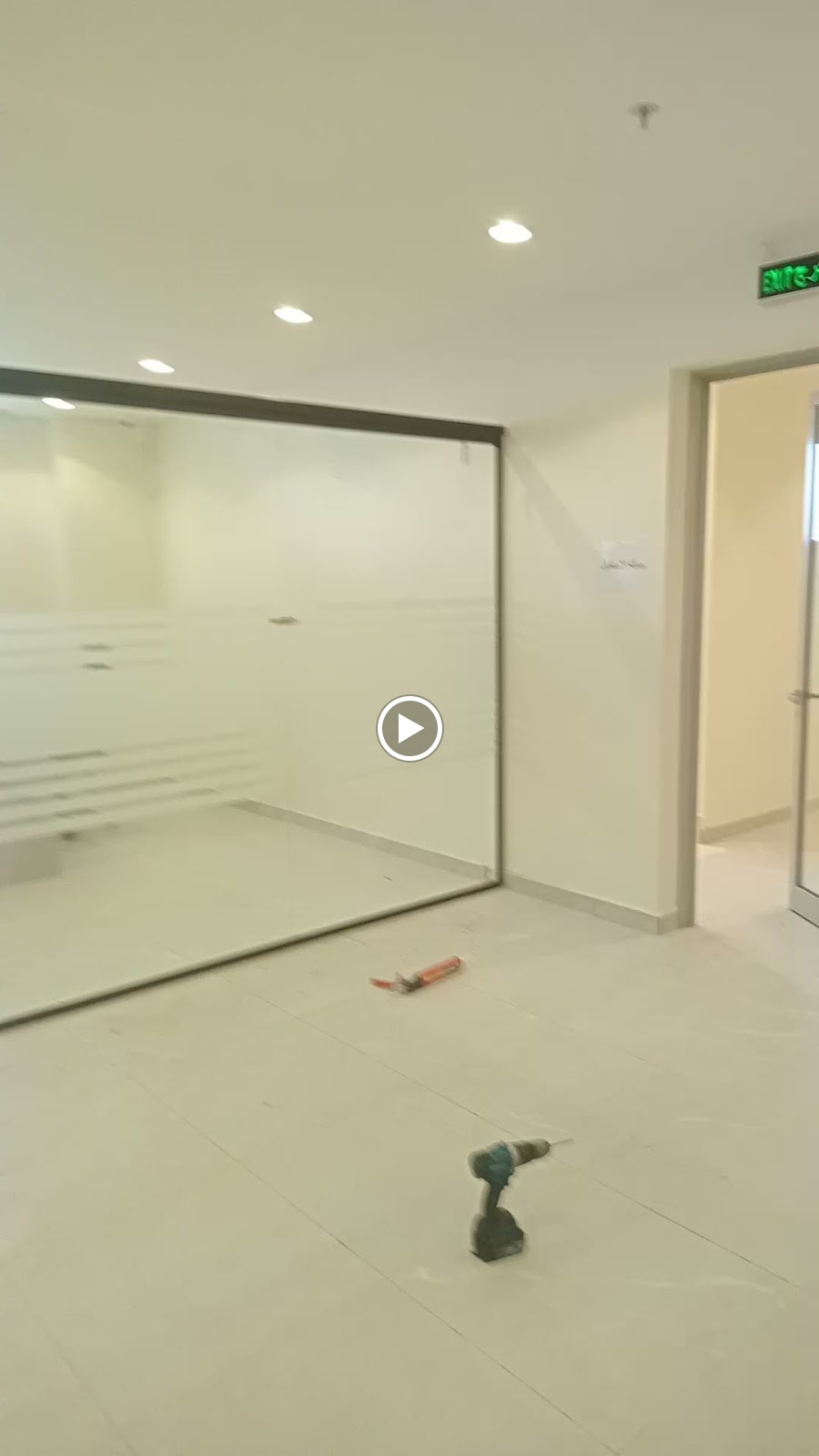 مرايا وزجاج سكوريت مؤسسة قلعة الفهيرة للزجاج والمرايا معلم زجاج - صورة 3