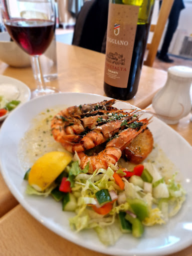Gallinis Italian Restaurant - Thumbnail