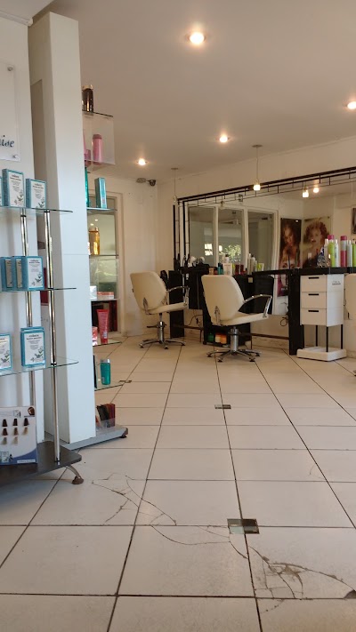 Photos of Centro de Est&eacute;tica y Belleza Marit&eacute;