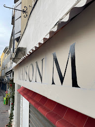 Photo n°3 de Peintre en lettres - Atelier Le Pignon Peint à Taulignan (Graphiste)