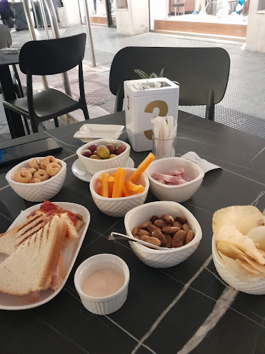 Serafina Cafè - Visual