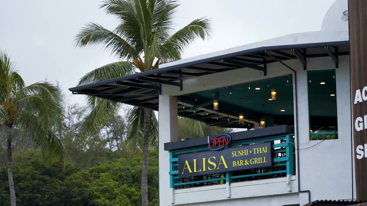 ALISA Sushi & Thai Bistro