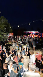 Photo n°16 de La guinguette du château à La Salvetat-Saint-Gilles (Bar avec musique live)
