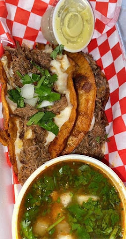 Nubias Drive Thru by null