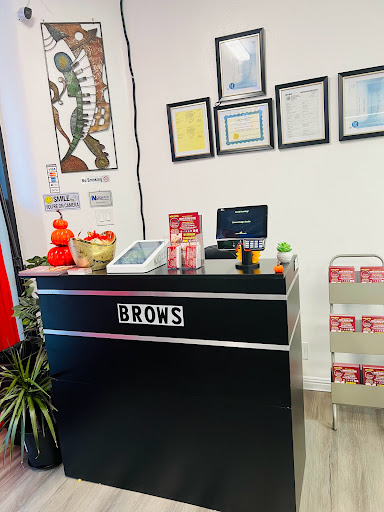 Brows Design Studio - Visual