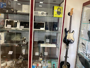 Photo n°23 de CASH Clichy à Clichy (Magasin de jeux d'occasion)