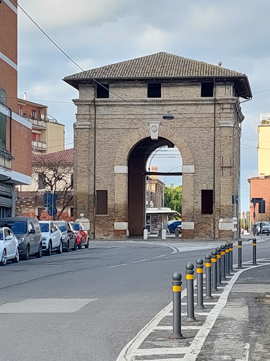 Porta Serrata - Thumbnail