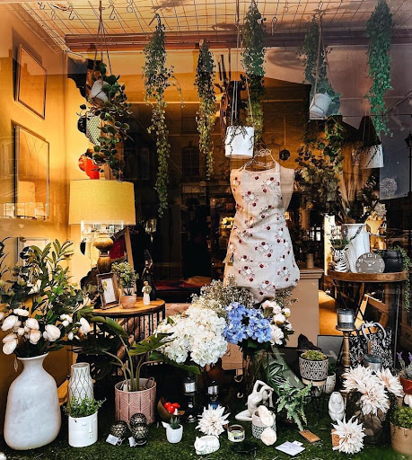 Brambles Gift Shop - Thumbnail