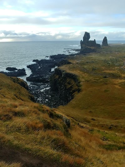 Photos of Londrangar - Rock Cliffs in Water