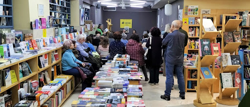 Librería Muga - Visual