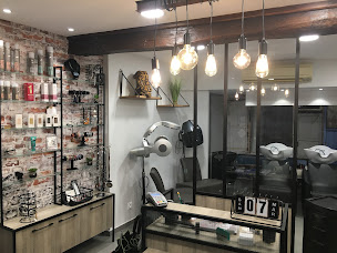 Photo n°3 de Art de Pl'Hair à Is-sur-Tille (Salon de coiffure)