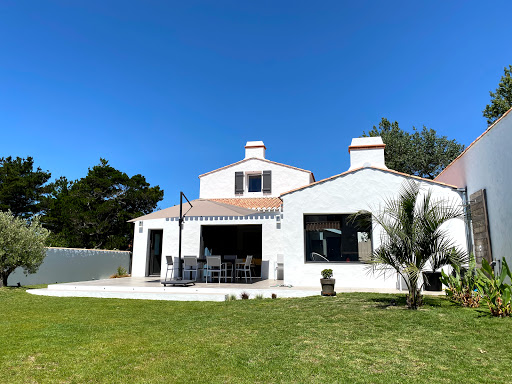 Photo de Rêve en l'île. Location maison avec Spa privatif intérieur et Piscine chauffée à Barbâtre (85630)