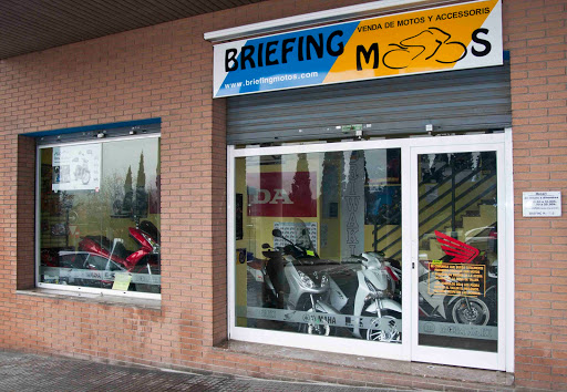 BRIEFING MOTOS
