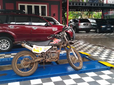 Photos of B'mo Corner Car Wash & Cafe Angkringan