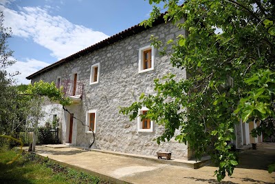 Photos of Kisha e Sh&euml;lbuemit