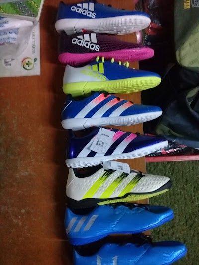 Photos of Doni Sport