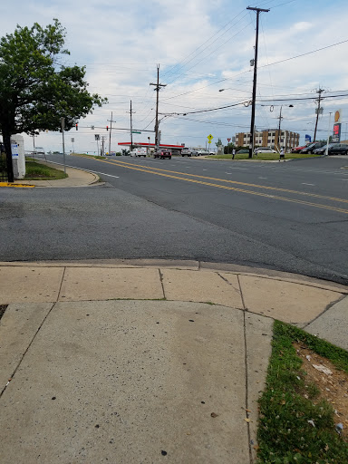 Lockwood Dr & New Hampshire Av - Thumbnail