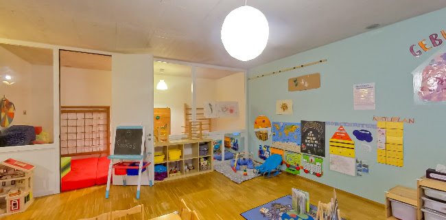Kinderkrippe `Dinolina` - Kindergarten
