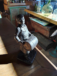 Photo n°25 de La cour des brocantes à Dunkerque (Magasin d'antiquités)