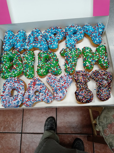 Pine Donuts - Visual
