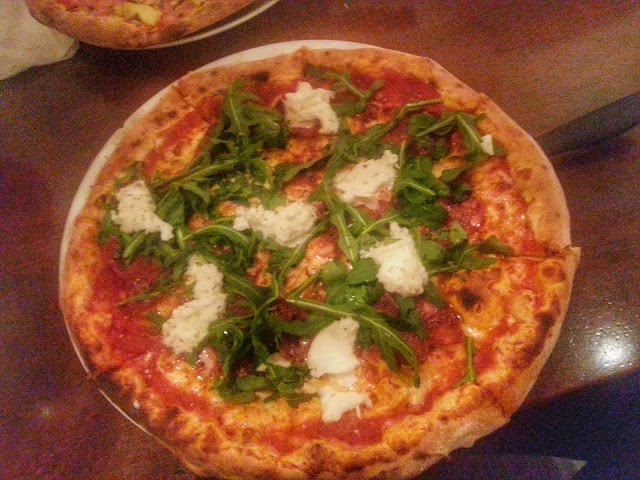 Pizzeria Il Pomodoro Silberburgstr. S-West