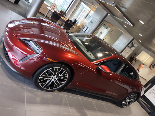 Porsche of Wallingford - Thumbnail