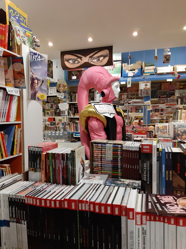 Mega Comics - Visual