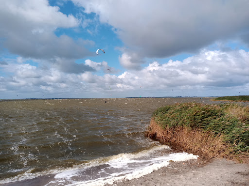 Kiteschule Kitemafia - Water Sports Center hall - Thumbnail