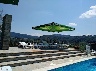Photos of Sinabovite Houses