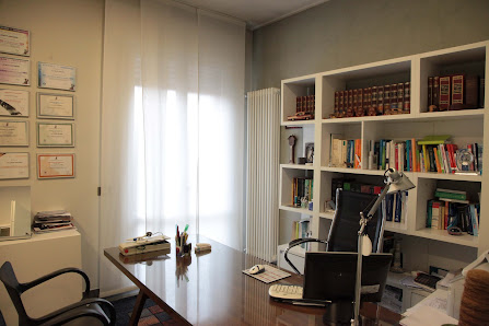 Studio Medico Dott.Licata Antonio Vicenza Vicolo Benvenuto de Campesani, 6, 36100 Vicenza VI, Italia