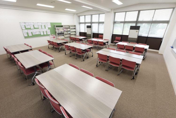 尼崎健康医療財団 看護専門学校