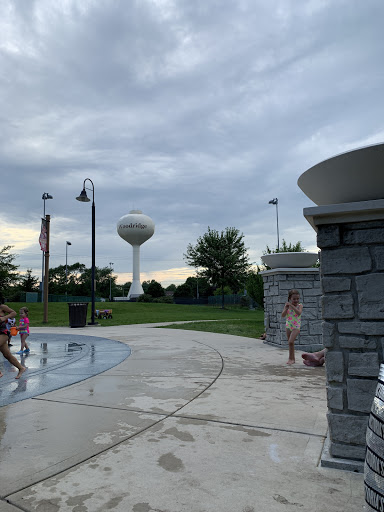 Outdoor Water Park - Thumbnail