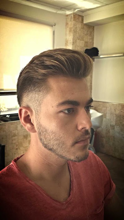 Photos of Bartolome Garcia (Peluqueria de Caballeros)