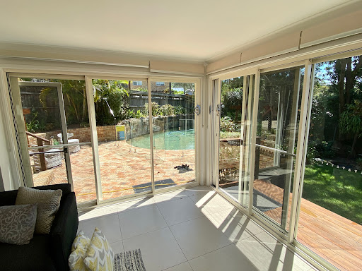 LION WINDOW CLEANING - Thumbnail