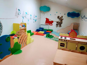 Photo n°4 de Crèche Espace Bambins à Les Monts d'Aunay (Administration locale)