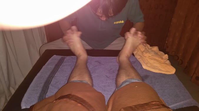 Manukah Reflexology, Author: Miko Wenas