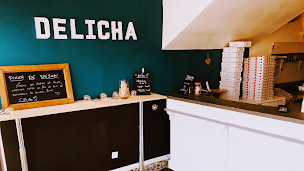 Photo n°2 de Pizza Délicha à Les Angles (Service de livraison)