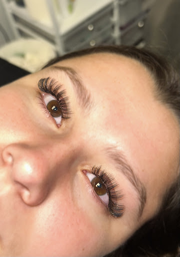The Lash Essentials - Thumbnail