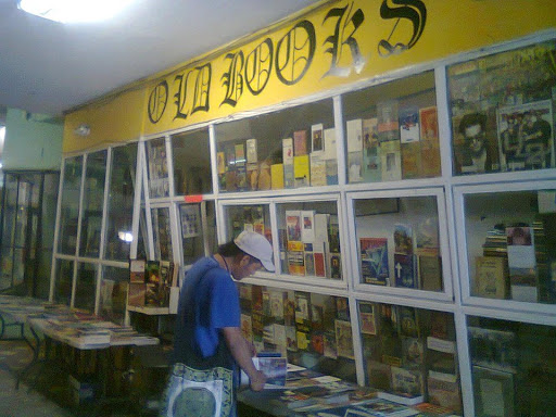 Librería Anticuaria de Juárez "Doña Chonita"