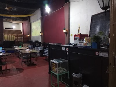Photos of waroeng steak & spaghetti chef dadang pagaralam